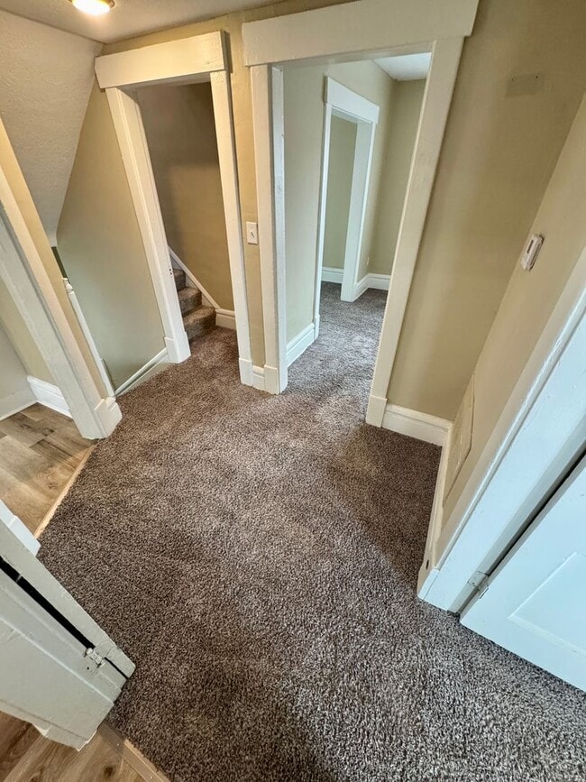 Foto del edificio - 2542 Glen Echo Dr