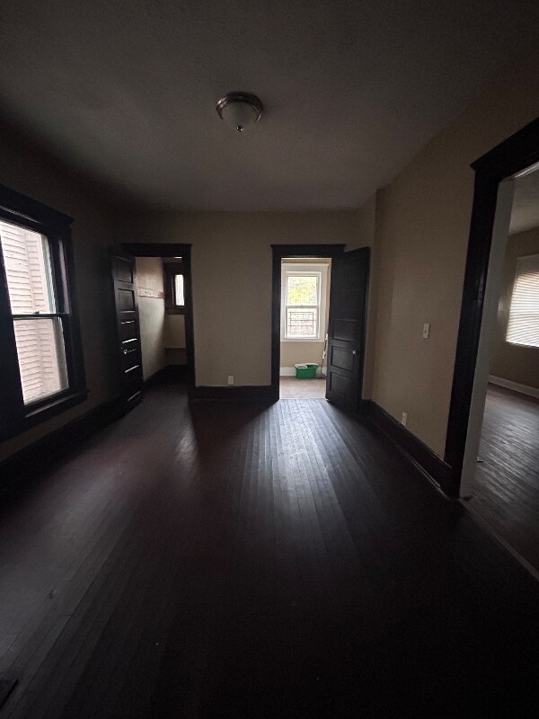 Foto del edificio - 1331 E 86th St