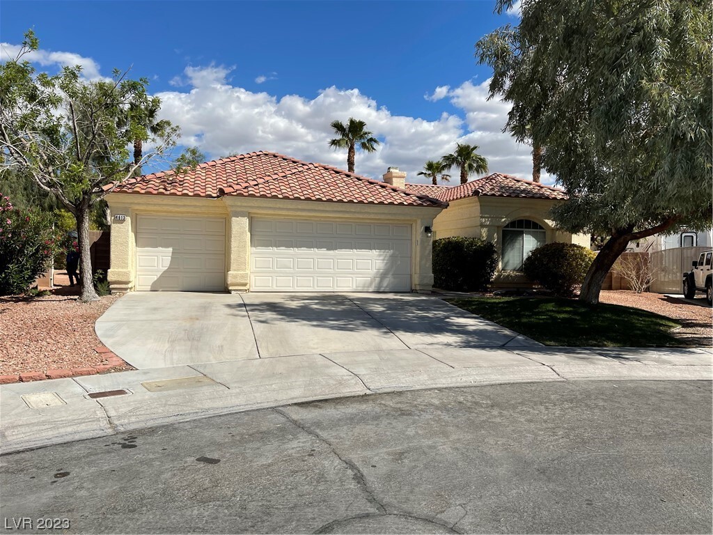 Primary Photo - 4613 Plano Dr
