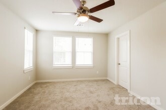 Interior Photo - Tricon Willow Creek