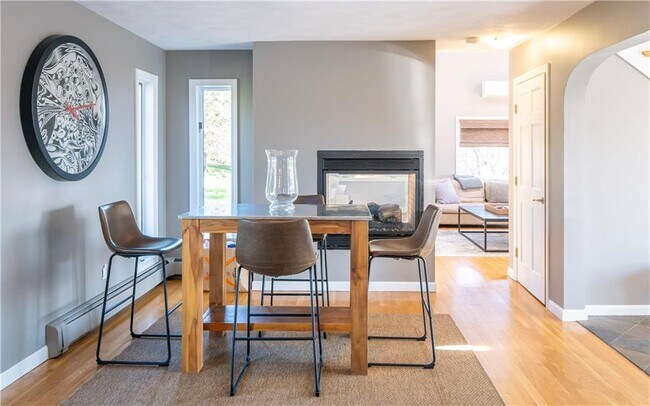 Foto del edificio - 26 J H Dwyer Dr