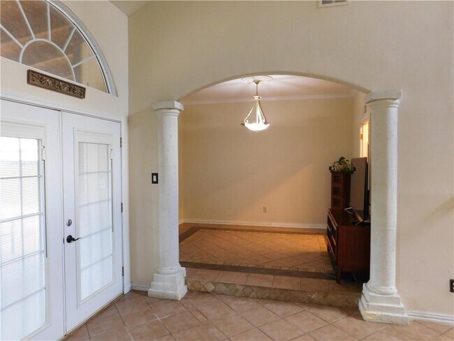 Foto del edificio - 1203 Ivybridge Dr