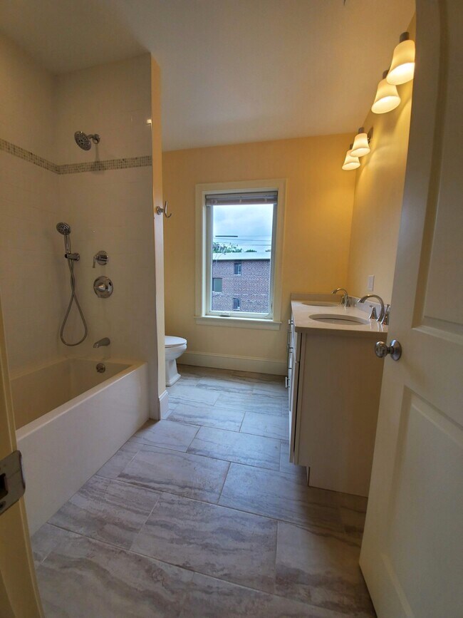 Foto del edificio - 8 Cufflin St