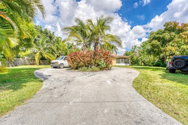 Building Photo - 5130 SW 208th Ln