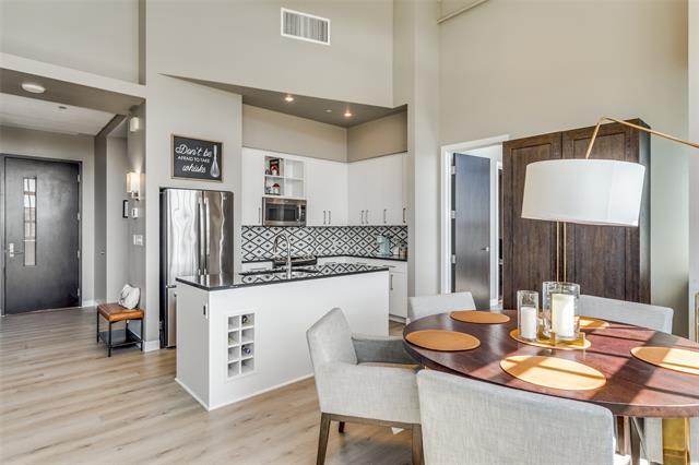 Foto del edificio - 2600 W 7th St