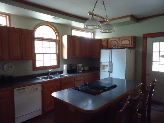 Building Photo - 111 Selden St