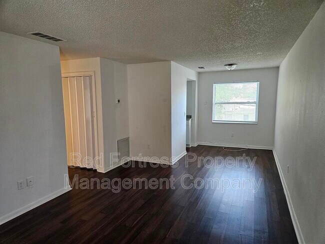 Foto del edificio - 4331 Glenwood Ave