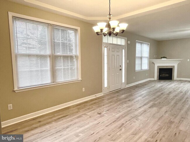 Foto del edificio - 220 Springmont Dr