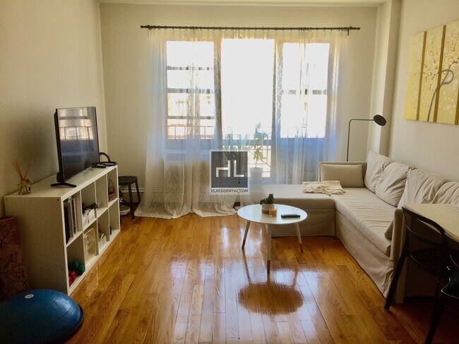 Foto del edificio - 150 W 111th St