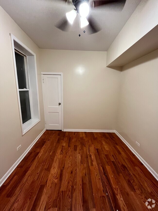Building Photo - 3518 W Flournoy St