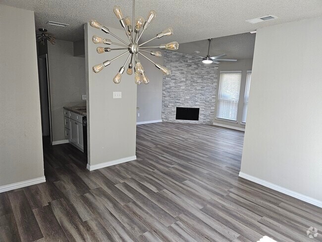 Building Photo - 5616 Preston Oaks Rd