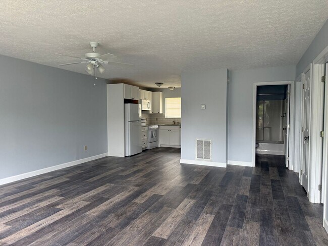 Foto del edificio - Charming 2 Bedroom, 1 Bath Duplex in Maryv...