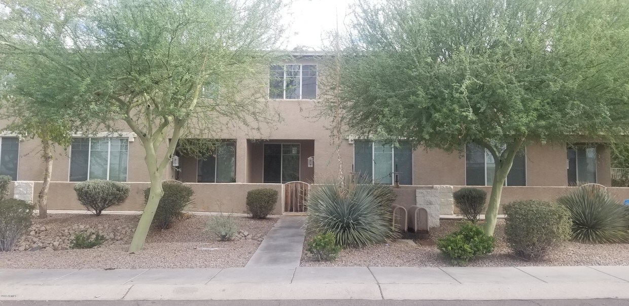 Primary Photo - 9615 N 13th Ave