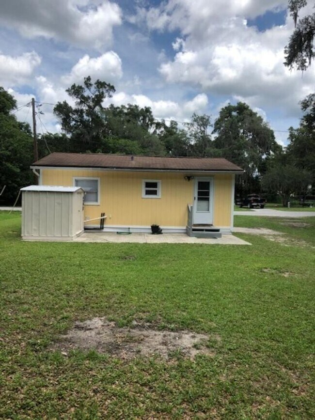 Foto del edificio - HISTORIC DISTRICT OF DUNNELLON COMPLETELY ...