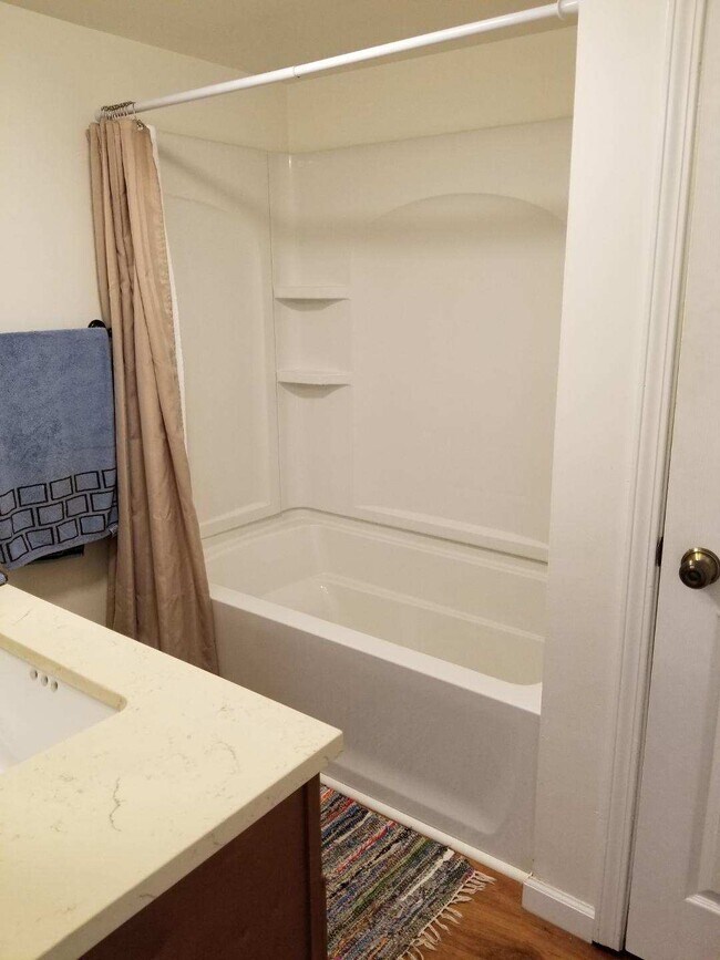 Building Photo - 3104 IA-92