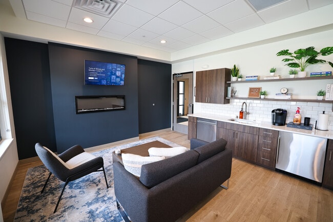 Community Room - The Atwater