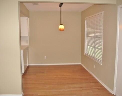 Foto del edificio - 9807 Mountain Quail Rd