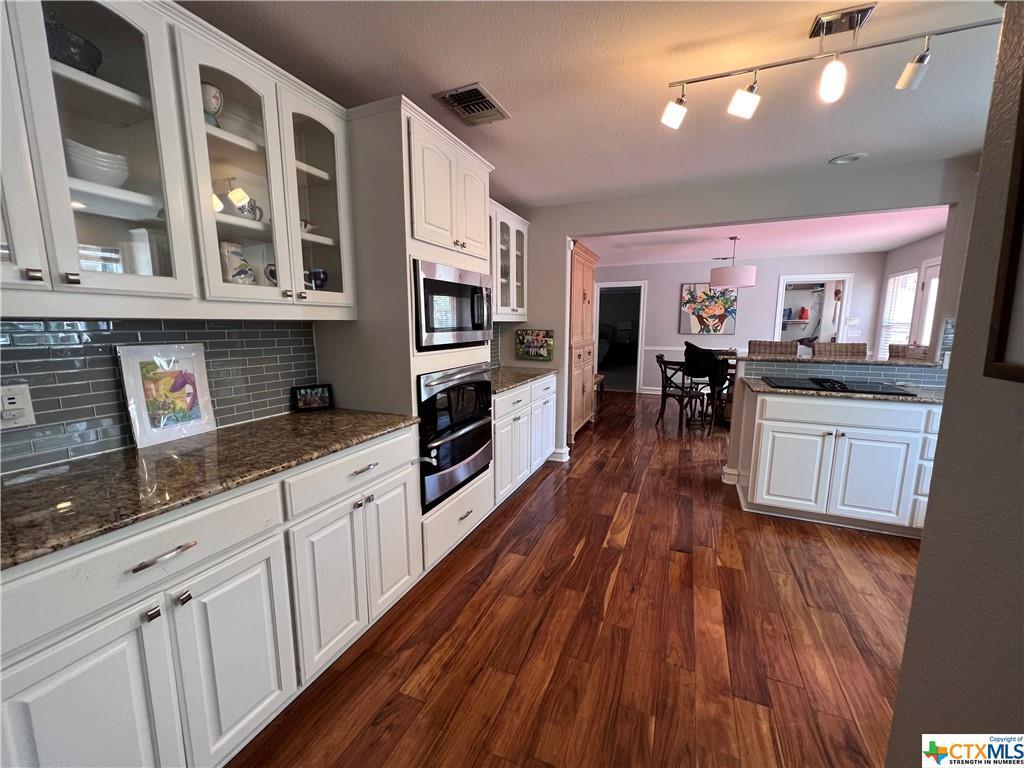Primary Photo - 143 Spyglass Rd