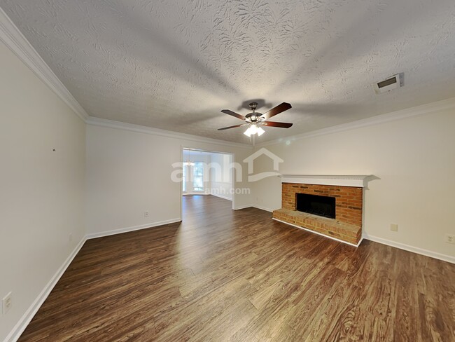Building Photo - 2718 Ridgely Court