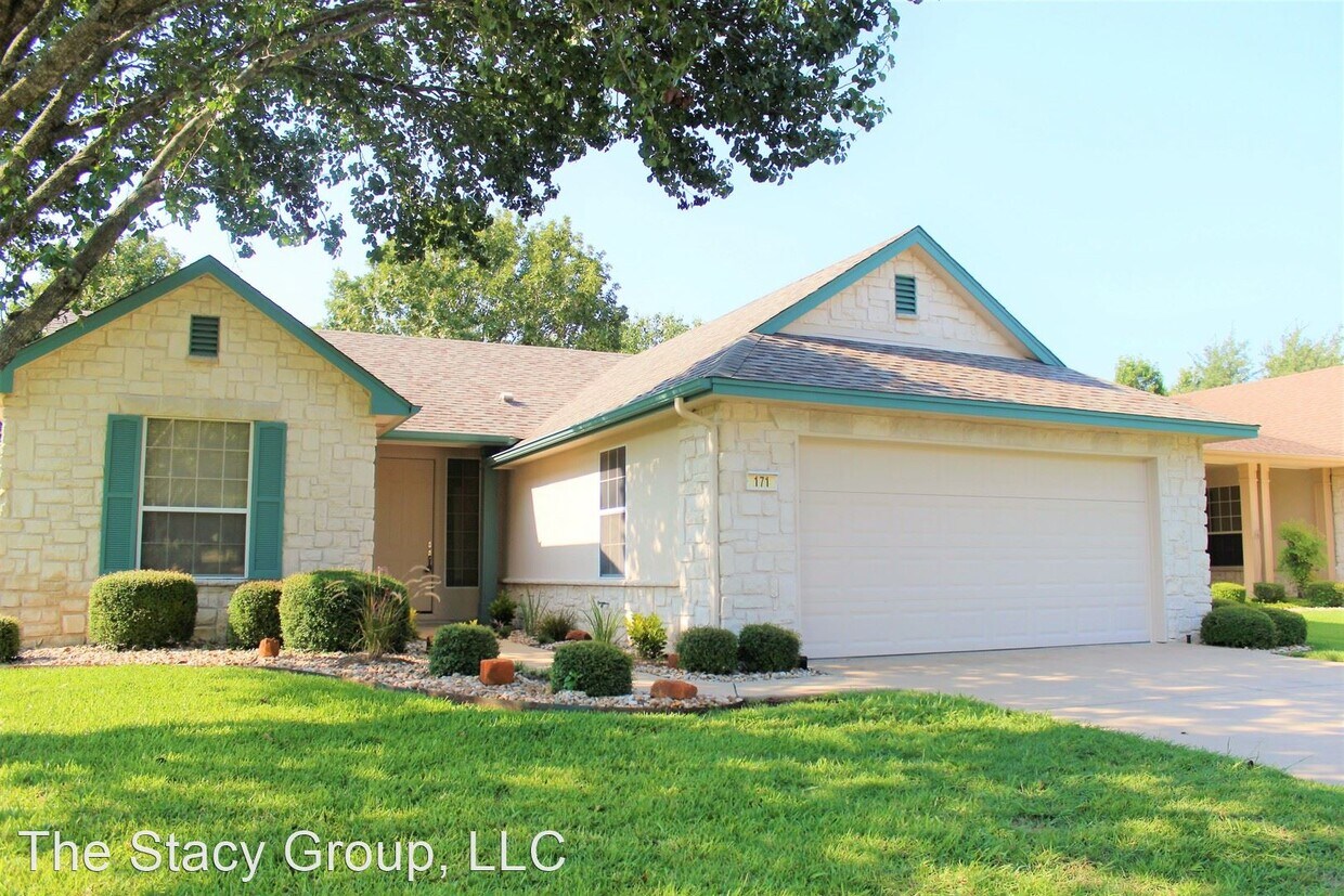 Foto principal - 2 br, 2 bath House - 171 Whispering Wind