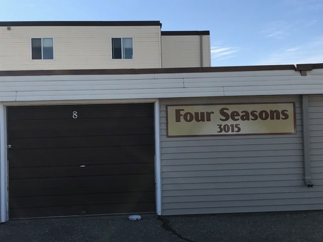 Primary Photo - Four Seasons
