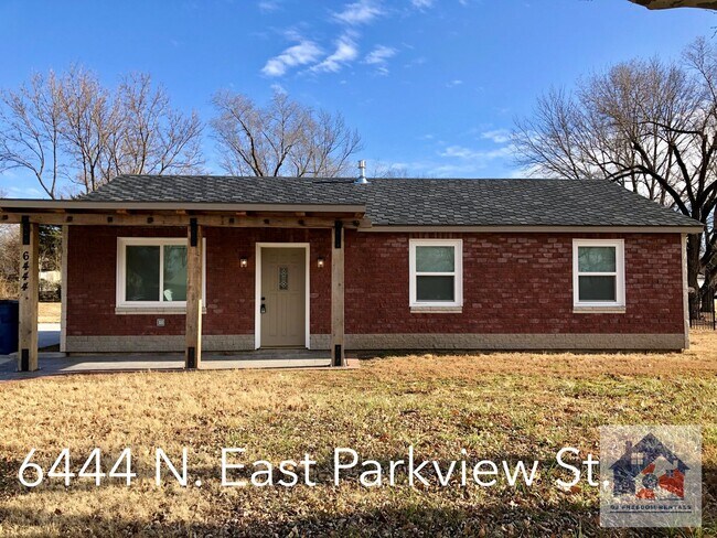 Foto del edificio - 6444 N East Park View St