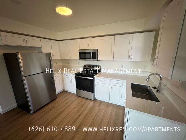 Building Photo - 1547 Torrance Blvd