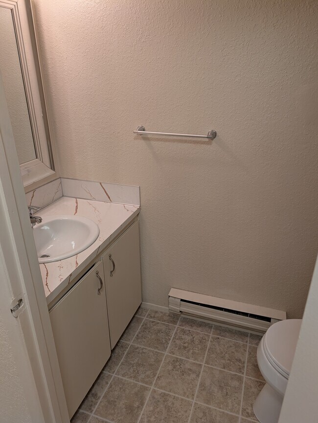 Foto del edificio - 4617 80th St NE