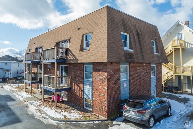 Building Photo - 99 W 6th St