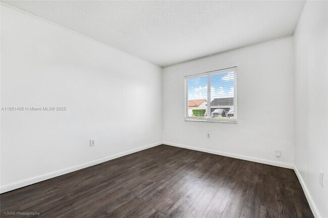 Foto del edificio - 17188 SW 144th Pl