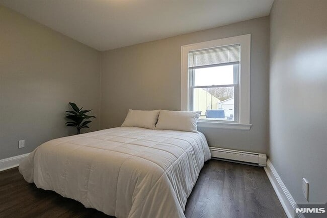 Foto del edificio - 36 Garfield Pl