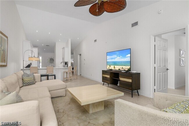 Building Photo - 853 Tanbark Dr