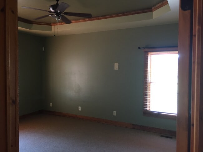 Building Photo - 138 Davis Farms Rd