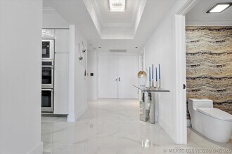 Building Photo - 3100 N Ocean Blvd