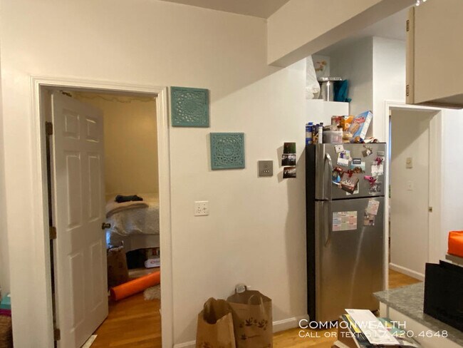 Foto del edificio - North End No fee 3 bedroom Avail 9/1