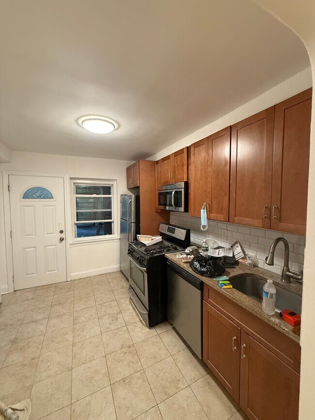 Dont mind the mess picture is when it was renovating!! - 1114 Rhinelander Ave