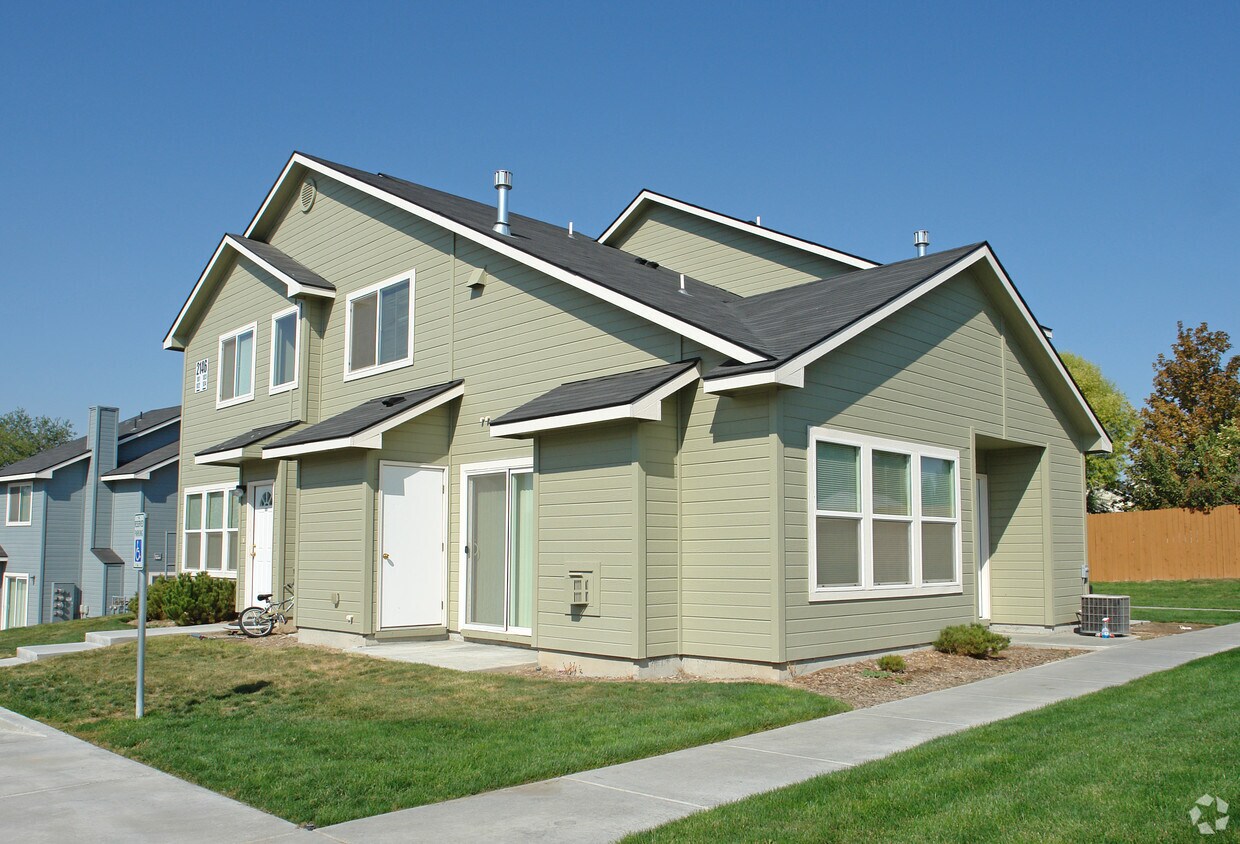 Primary Photo - Lexi's Lane Townhomes