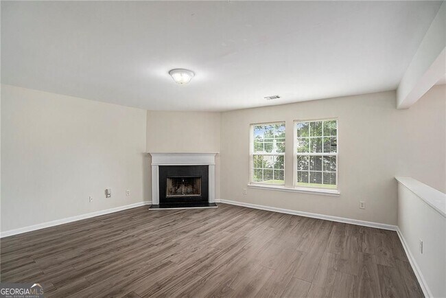 Building Photo - 3015 Whittier Way