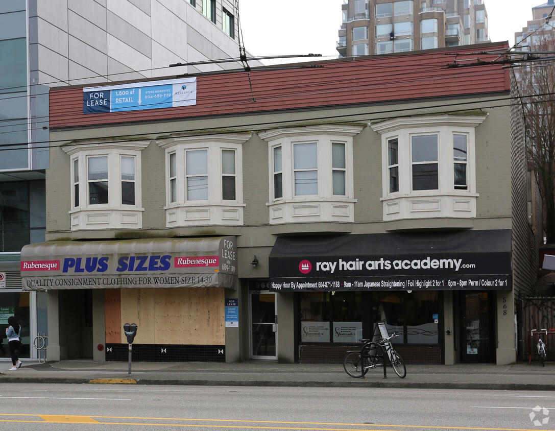 Building Exterior - 564-568 W Broadway St