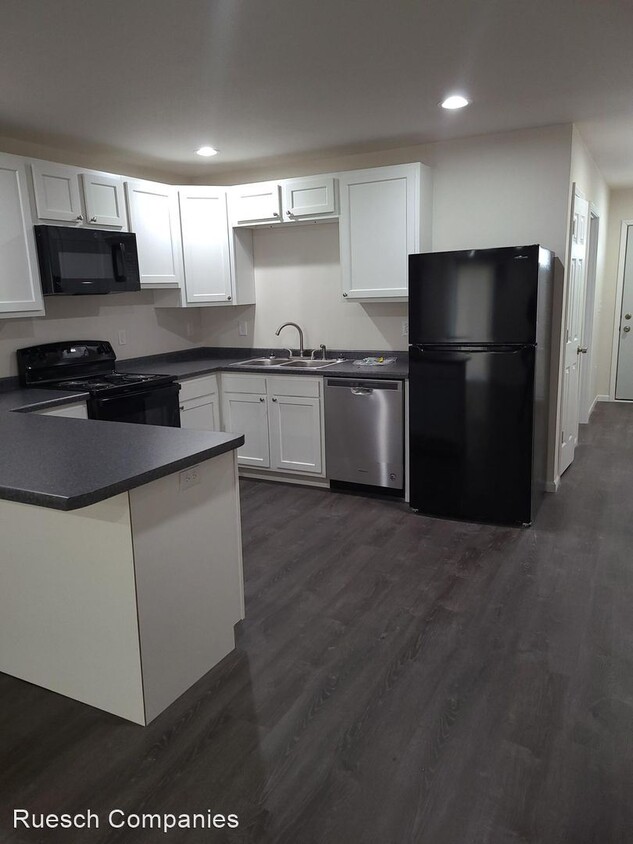 Foto principal - 3 br, 1.5 bath House - 3083 Barrington Place