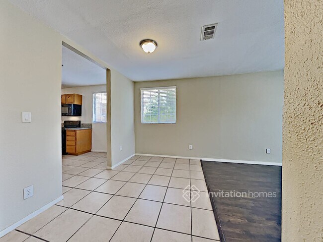 Building Photo - 6756 Arlington Ave