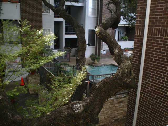 Foto del edificio - 700 S 1st St