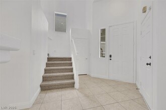 Building Photo - 5825 Field Breeze St
