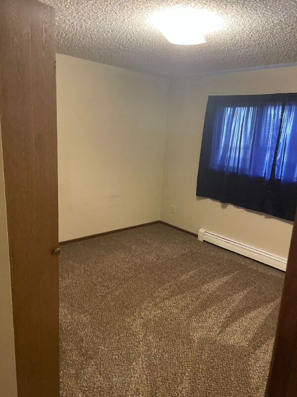 951 15th St SW Unit 3, Sidney, MT 59270 Apartment for Rent in Sidney