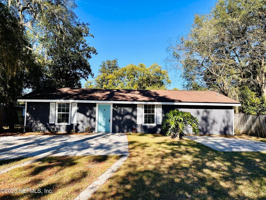 Foto principal - 2247 3rd Ave