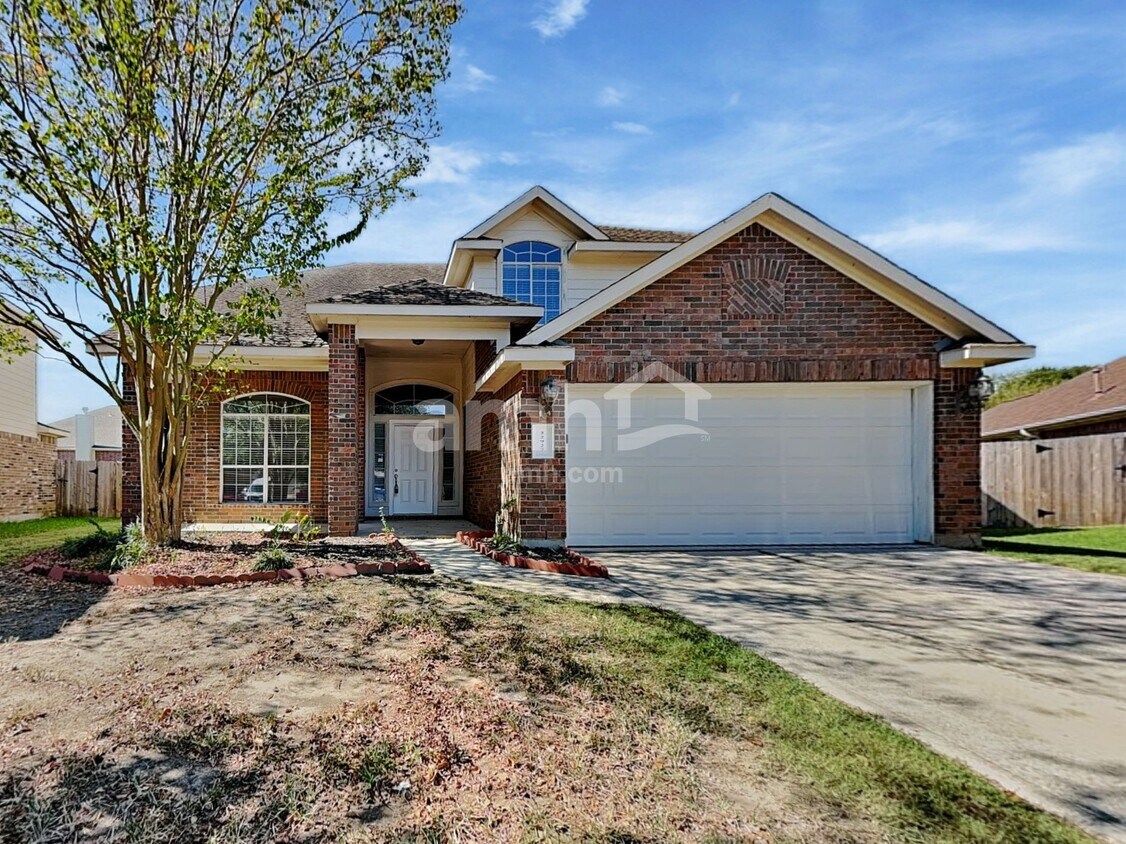Foto principal - 22927 Lily Creek Dr