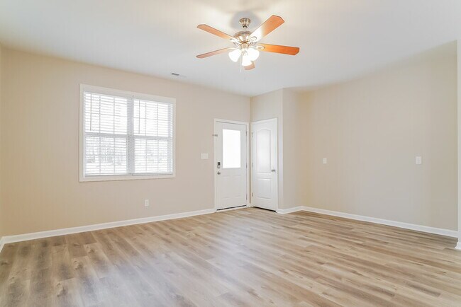 Foto del edificio - 2533 Friendly Trail