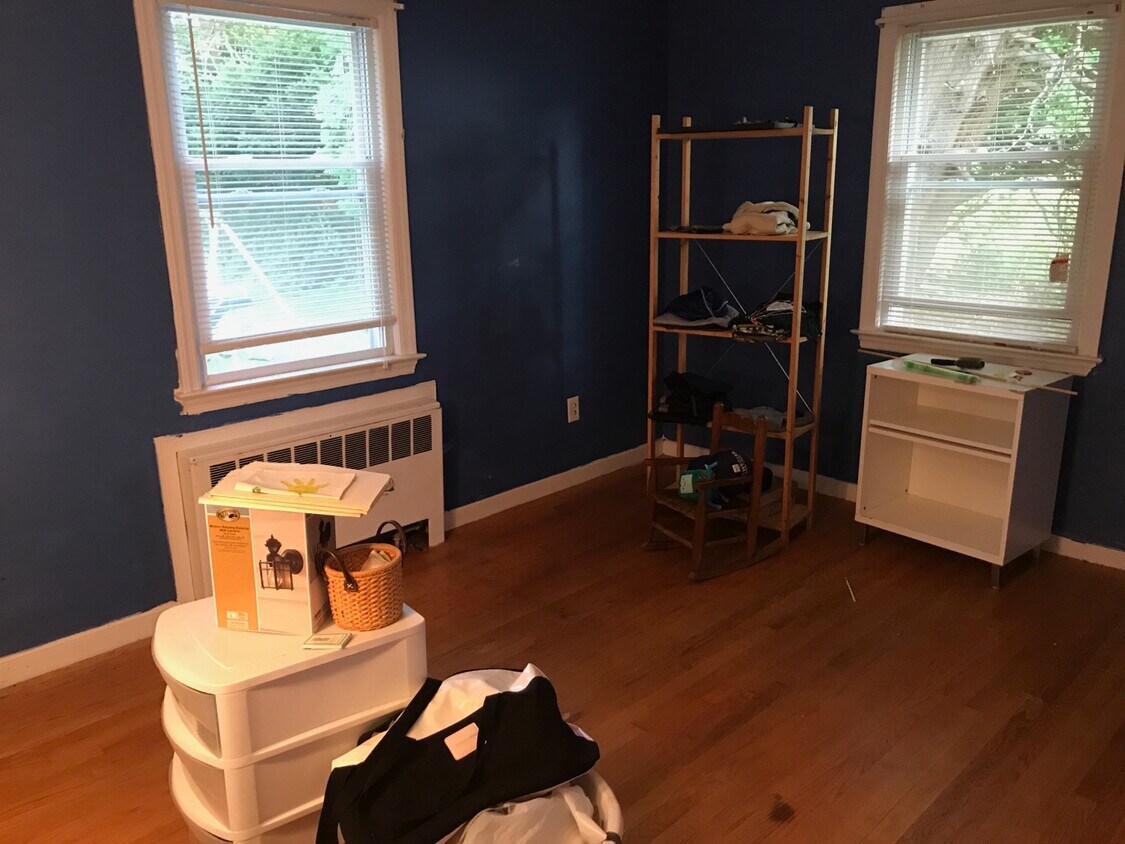 12 Hillview Ave, Hamden, CT 06514 House Rental in Hamden, CT