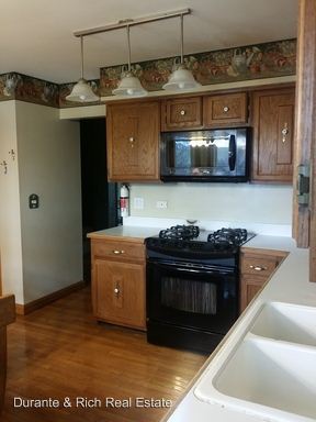 Building Photo - 1058 Tennessee Ln