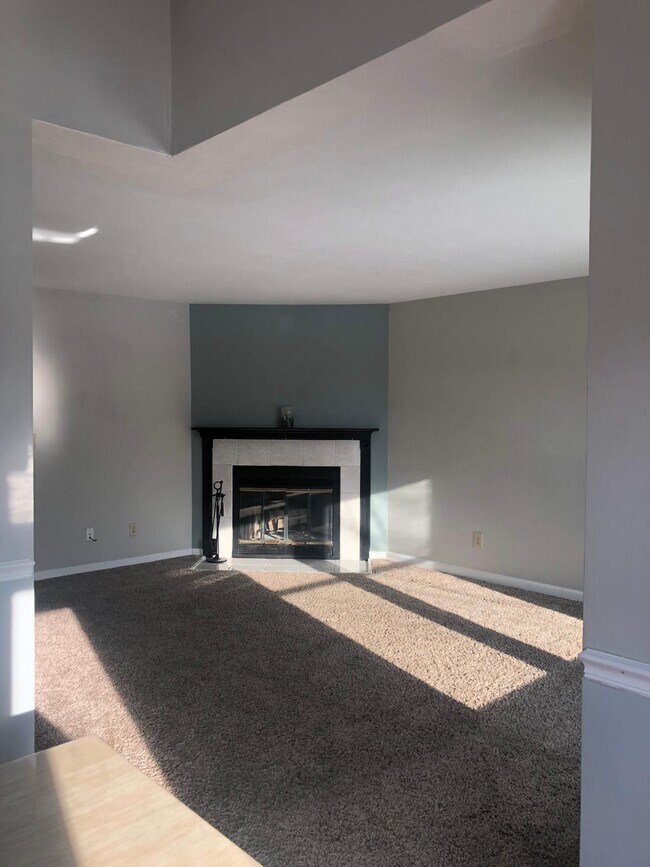 16 Stirrup Dr, East Greenbush, NY 12061 Townhome Rentals in East